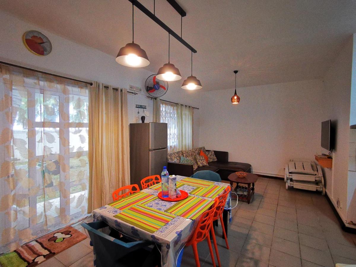 Oceanside Licenced Tourist Residence Flic-en-Flacq Εξωτερικό φωτογραφία