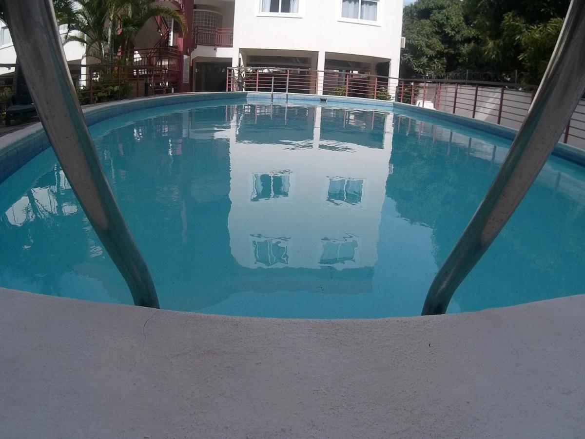 Oceanside Licenced Tourist Residence Flic-en-Flacq Εξωτερικό φωτογραφία